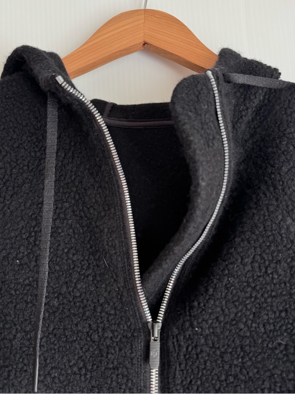 lululemon athletica Black Teddy Zip-Up Jacket size tag missing, fits like large - Picture 3 of 7